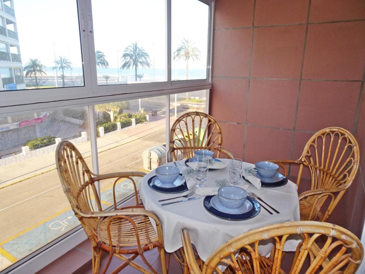 CAPRI GANDIA PRIMERA LÍNEA - Alquiler solo familias Playa de Gandía Exterior foto